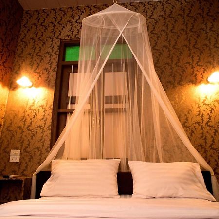 Tamajun Hotel Chanthaburi Esterno foto