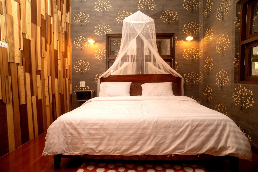 Tamajun Hotel Chanthaburi Esterno foto