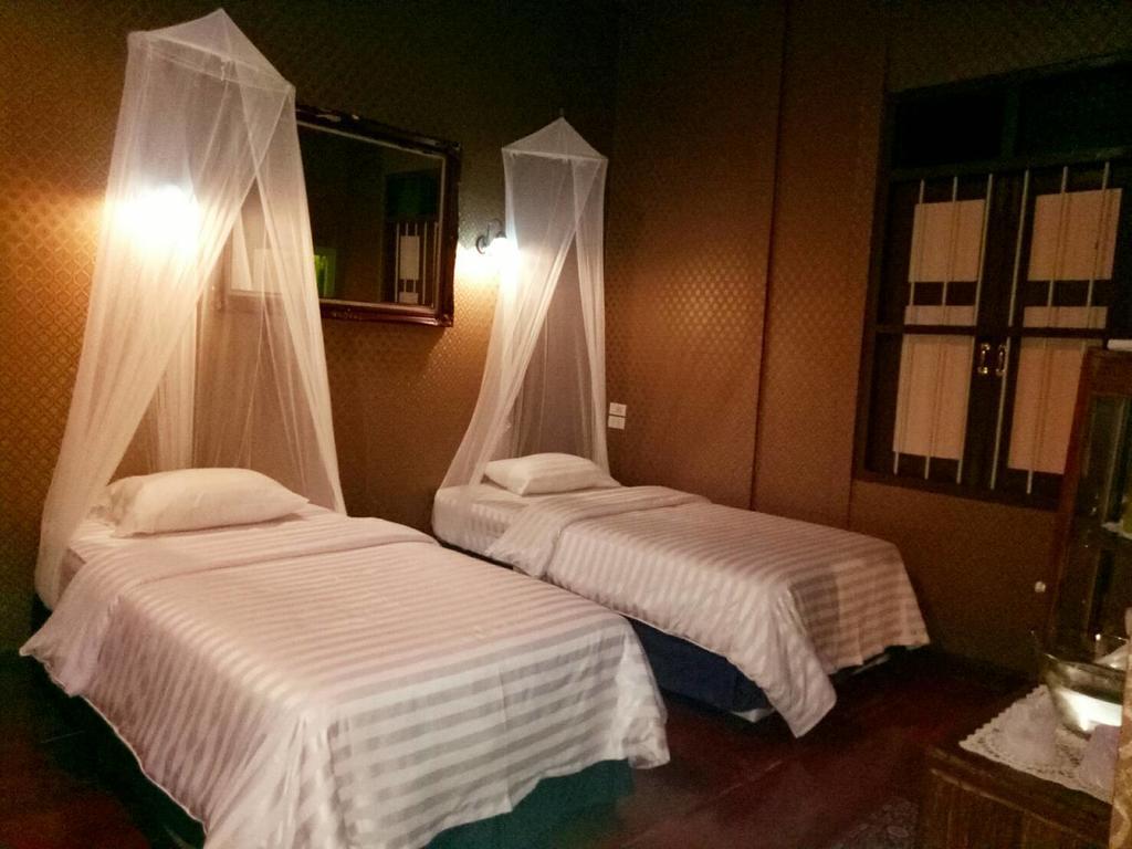 Tamajun Hotel Chanthaburi Esterno foto