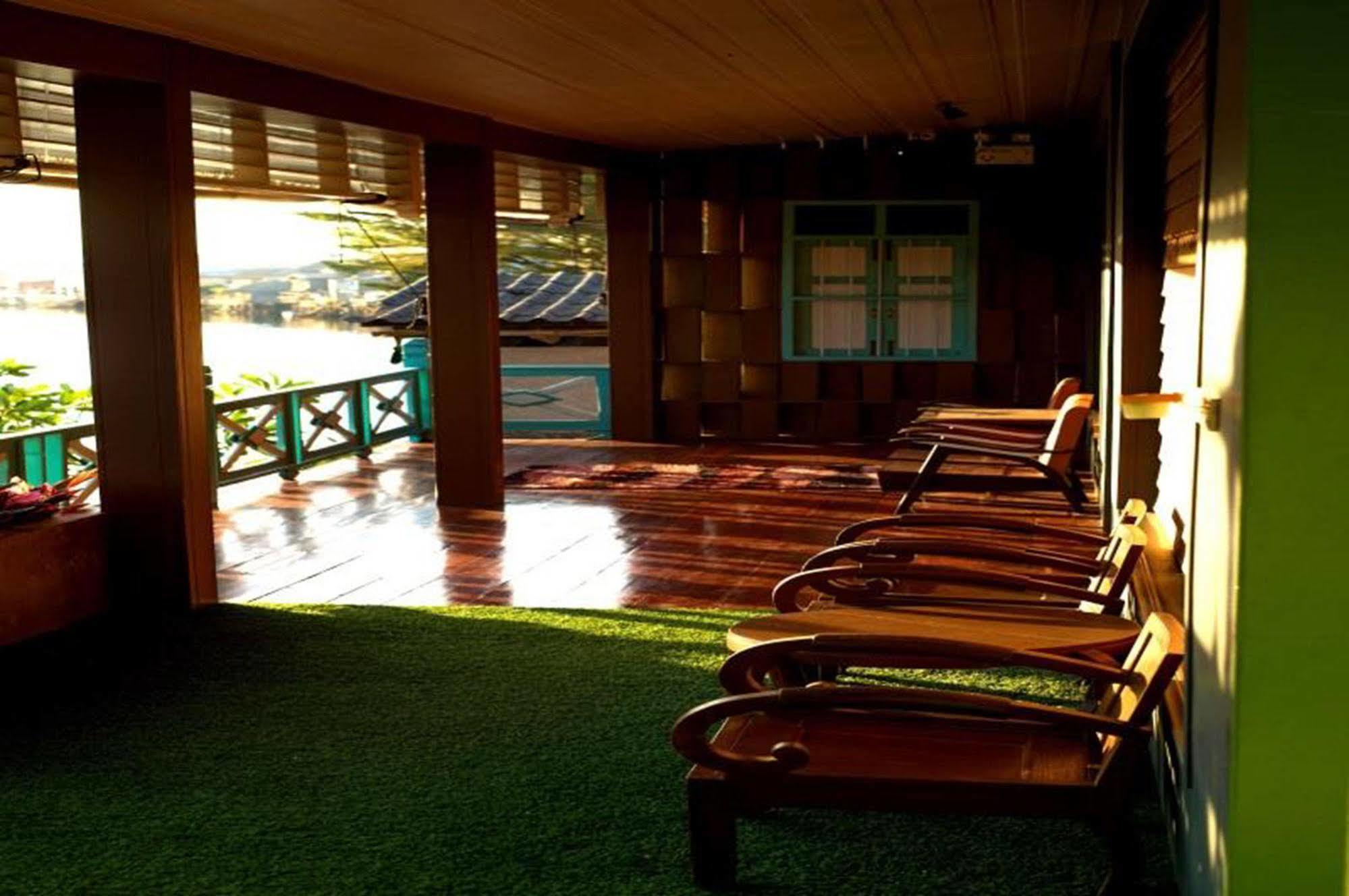 Tamajun Hotel Chanthaburi Esterno foto